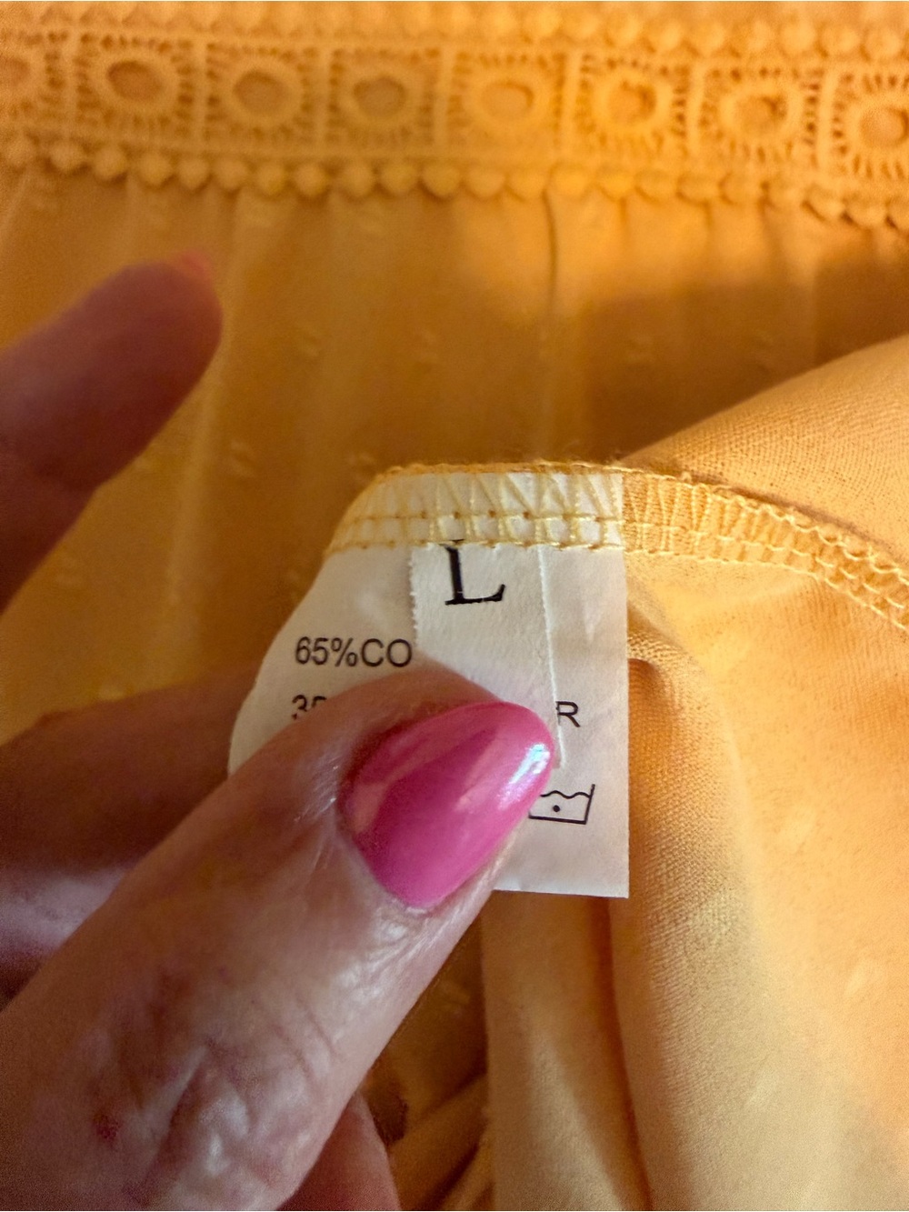 Women's Yellow Crochet Yoke Short Sleeve Blouse Size Large GUC - Picture 14 of 16